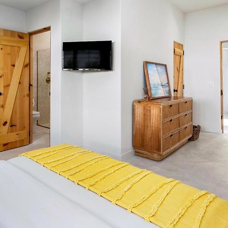 Villa Casa De Tierra By Acme House Company à Palm Springs Extérieur photo